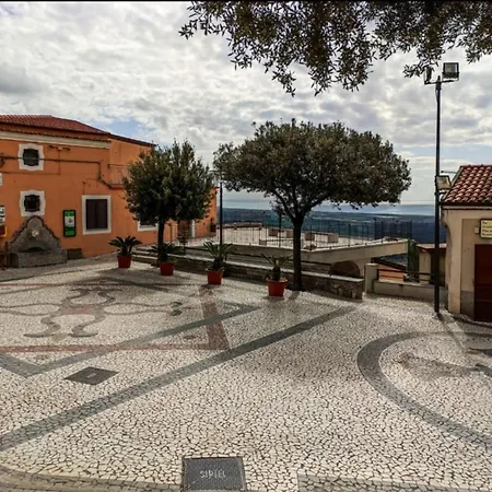 Bed and breakfast La Rocca Dei Borboni Santa Domenica Talao