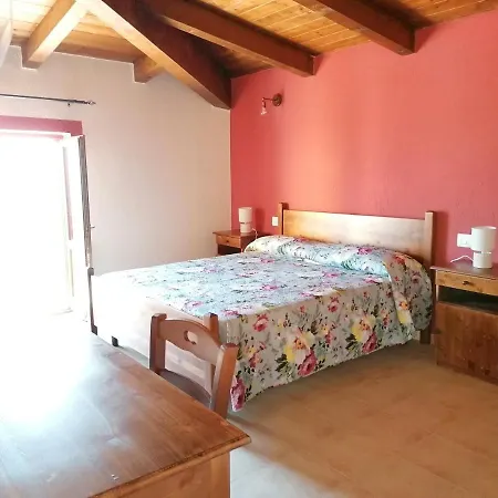 La Rocca Dei Borboni Bed and breakfast *