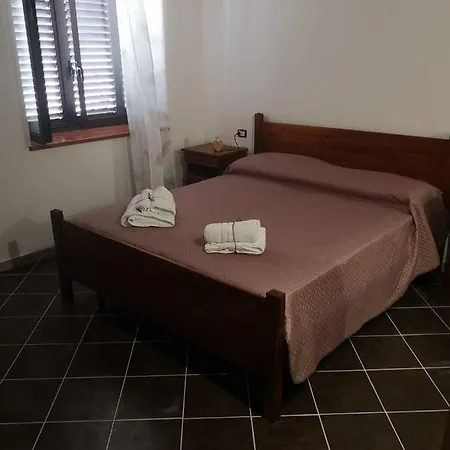 La Rocca Dei Borboni Bed and breakfast