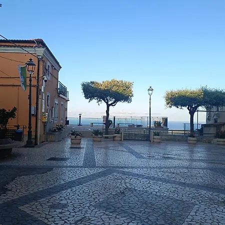 La Rocca Dei Borboni Santa Domenica Talao