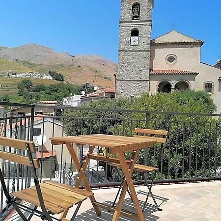 La Rocca Dei Borboni Bed & Breakfast *