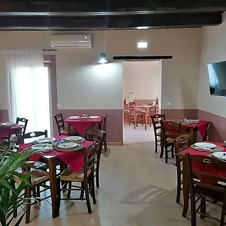 Bed & Breakfast La Rocca Dei Borboni Santa Domenica Talao