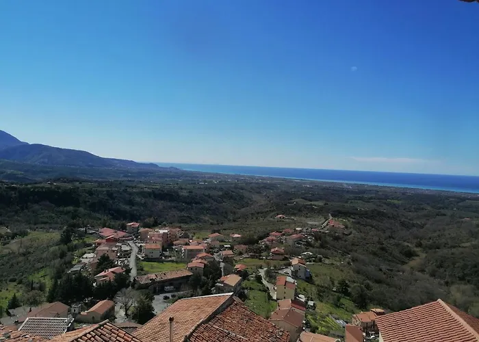 Alojamento de Acomodação e Pequeno-almoço La Rocca Dei Borboni Santa Domenica Talao