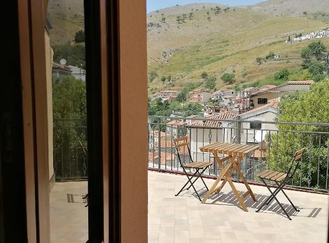 Alojamento de Acomodação e Pequeno-almoço La Rocca Dei Borboni