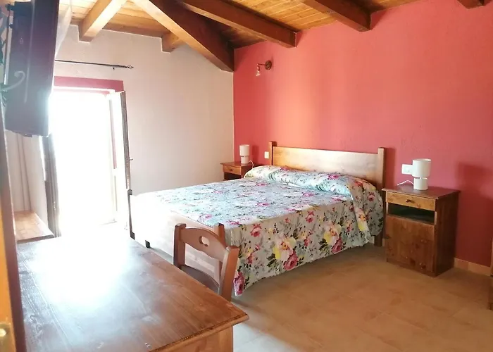 La Rocca Dei Borboni Alojamento de Acomodação e Pequeno-almoço *