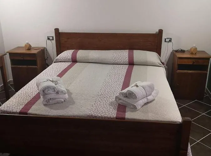 La Rocca Dei Borboni *